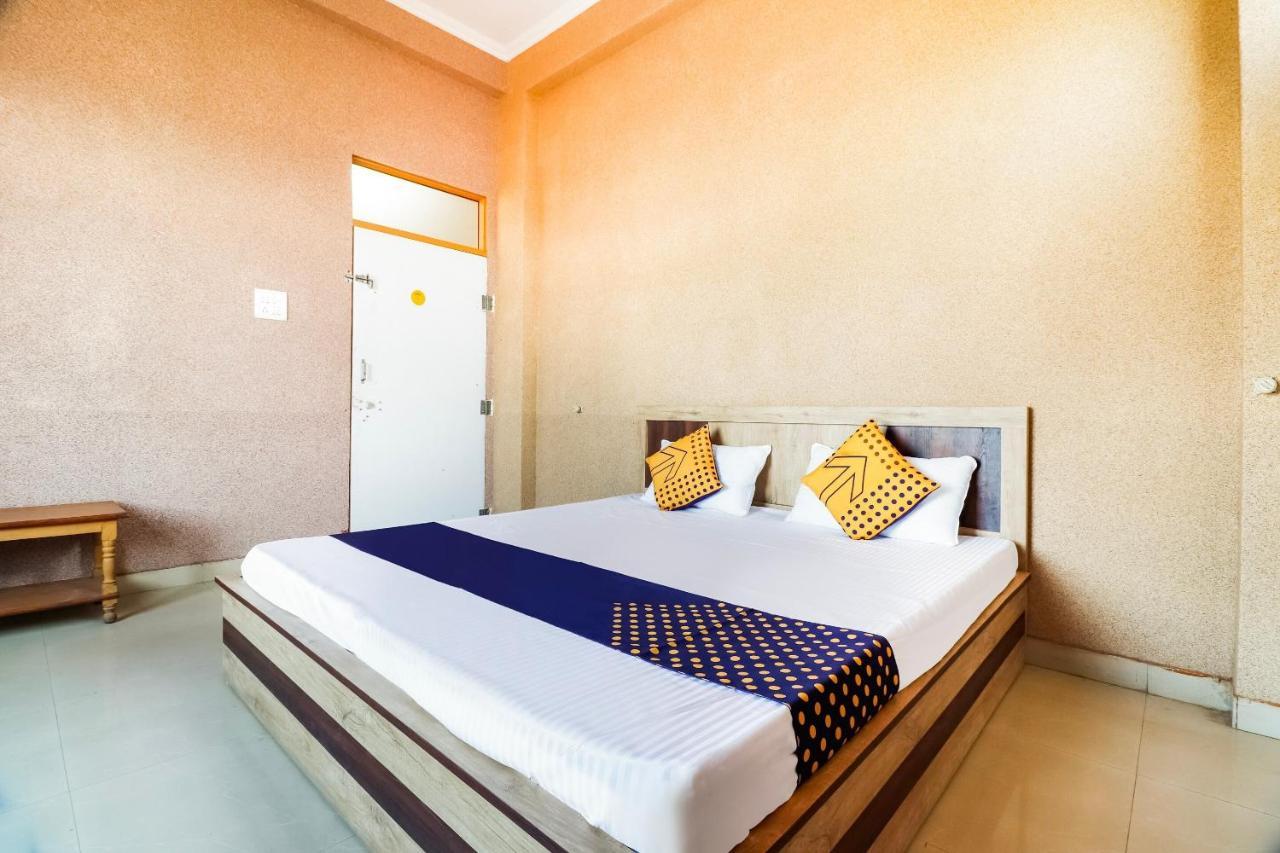 Spot On 68319 Hotel Nakhralo Rajasthan Resort Jaipur Eksteriør bilde