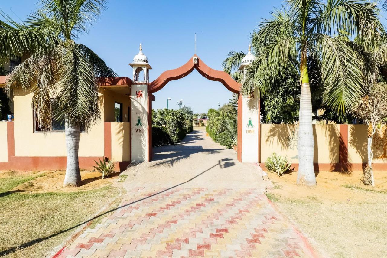 Spot On 68319 Hotel Nakhralo Rajasthan Resort Jaipur Eksteriør bilde