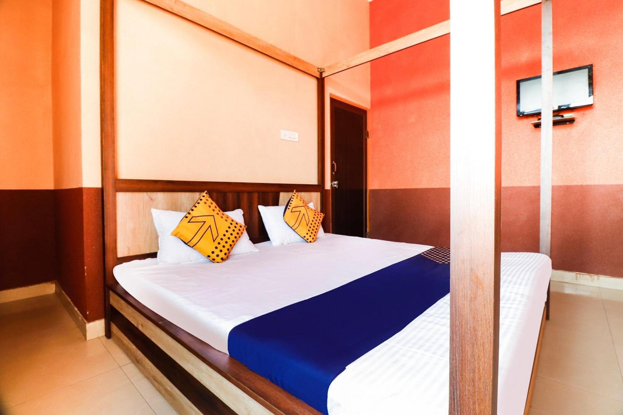 Spot On 68319 Hotel Nakhralo Rajasthan Resort Jaipur Eksteriør bilde